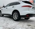 Белый Ягуар Ф-Пейс, объемом двигателя 3 л и пробегом 65 тыс. км за 26900 $, фото 53 на Automoto.ua