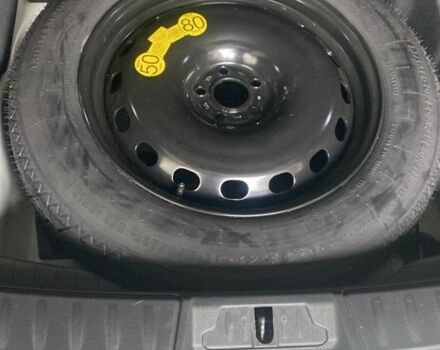 Белый Ягуар Ф-Пейс, объемом двигателя 2 л и пробегом 148 тыс. км за 25100 $, фото 6 на Automoto.ua