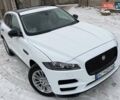Белый Ягуар Ф-Пейс, объемом двигателя 3 л и пробегом 65 тыс. км за 26900 $, фото 37 на Automoto.ua