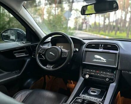 Ягуар Ф-Пейс 2016 у Буче на Automoto.ua Білий Ягуар Ф-Пейс, об'ємом двигуна 2 л та пробігом 155 тис. км за 18700 $, фото 18 на Automoto.ua