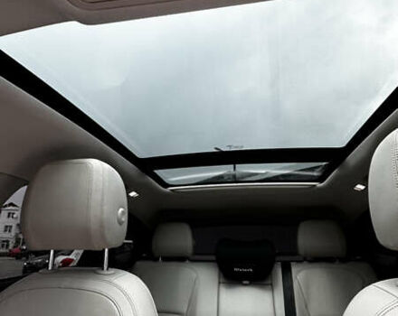 Белый Ягуар Ф-Пейс, объемом двигателя 3 л и пробегом 153 тыс. км за 20500 $, фото 20 на Automoto.ua