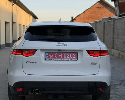 Білий Ягуар Ф-Пейс, об'ємом двигуна 2 л та пробігом 209 тис. км за 17900 $, фото 22 на Automoto.ua