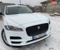 Белый Ягуар Ф-Пейс, объемом двигателя 3 л и пробегом 65 тыс. км за 26900 $, фото 23 на Automoto.ua