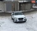 Белый Ягуар Ф-Пейс, объемом двигателя 3 л и пробегом 65 тыс. км за 26900 $, фото 13 на Automoto.ua