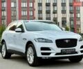 Білий Ягуар Ф-Пейс, об'ємом двигуна 2 л та пробігом 194 тис. км за 21500 $, фото 5 на Automoto.ua