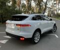 Білий Ягуар Ф-Пейс, об'ємом двигуна 2 л та пробігом 155 тис. км за 18700 $, фото 9 на Automoto.ua