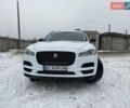 Белый Ягуар Ф-Пейс, объемом двигателя 3 л и пробегом 65 тыс. км за 26900 $, фото 27 на Automoto.ua