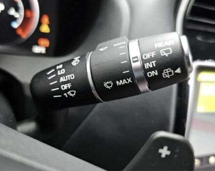 Белый Ягуар Ф-Пейс, объемом двигателя 2 л и пробегом 148 тыс. км за 25100 $, фото 16 на Automoto.ua