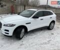 Белый Ягуар Ф-Пейс, объемом двигателя 3 л и пробегом 65 тыс. км за 26900 $, фото 45 на Automoto.ua
