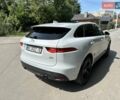 Белый Ягуар Ф-Пейс, объемом двигателя 3 л и пробегом 151 тыс. км за 23300 $, фото 14 на Automoto.ua