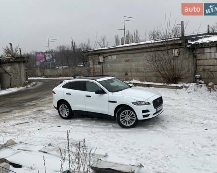Белый Ягуар Ф-Пейс, объемом двигателя 3 л и пробегом 65 тыс. км за 26900 $, фото 34 на Automoto.ua