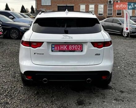 Белый Ягуар Ф-Пейс, объемом двигателя 3 л и пробегом 173 тыс. км за 14900 $, фото 17 на Automoto.ua