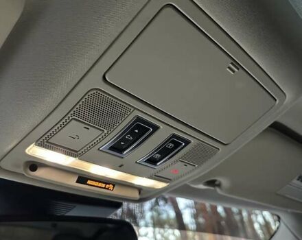 Білий Ягуар Ф-Пейс, об'ємом двигуна 2 л та пробігом 155 тис. км за 17999 $, фото 42 на Automoto.ua