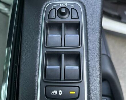 Білий Ягуар Ф-Пейс, об'ємом двигуна 2 л та пробігом 155 тис. км за 17999 $, фото 33 на Automoto.ua