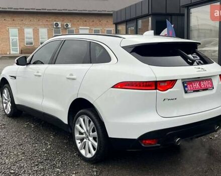 Белый Ягуар Ф-Пейс, объемом двигателя 3 л и пробегом 173 тыс. км за 14900 $, фото 4 на Automoto.ua