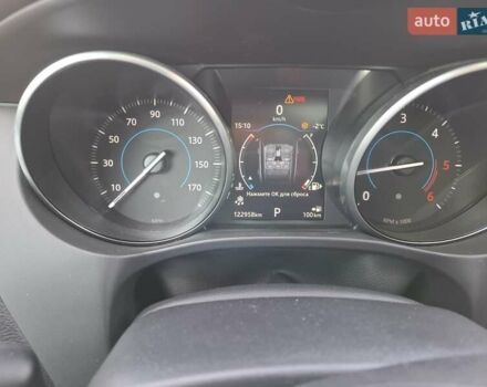 Білий Ягуар Ф-Пейс, об'ємом двигуна 2 л та пробігом 122 тис. км за 24400 $, фото 24 на Automoto.ua