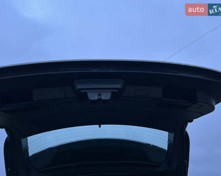 Белый Ягуар Ф-Пейс, объемом двигателя 3 л и пробегом 160 тыс. км за 25500 $, фото 19 на Automoto.ua