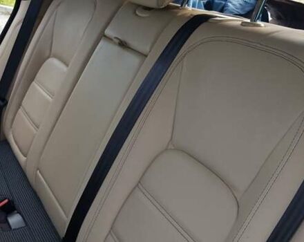 Білий Ягуар Ф-Пейс, об'ємом двигуна 2 л та пробігом 162 тис. км за 27000 $, фото 8 на Automoto.ua