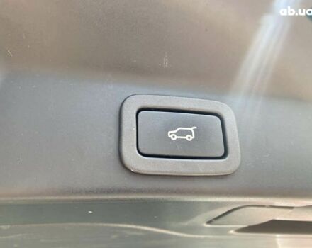 Белый Ягуар Ф-Пейс, объемом двигателя 2 л и пробегом 120 тыс. км за 23900 $, фото 28 на Automoto.ua