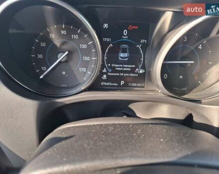 Білий Ягуар Ф-Пейс, об'ємом двигуна 2 л та пробігом 122 тис. км за 24400 $, фото 39 на Automoto.ua