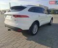 Білий Ягуар Ф-Пейс, об'ємом двигуна 2 л та пробігом 122 тис. км за 24400 $, фото 3 на Automoto.ua