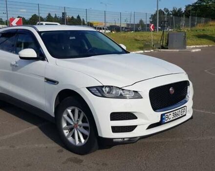 Білий Ягуар Ф-Пейс, об'ємом двигуна 2 л та пробігом 162 тис. км за 27000 $, фото 16 на Automoto.ua