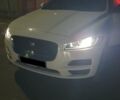 Білий Ягуар Ф-Пейс, об'ємом двигуна 3 л та пробігом 107 тис. км за 19000 $, фото 29 на Automoto.ua