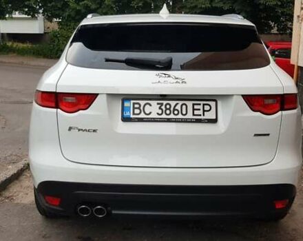 Білий Ягуар Ф-Пейс, об'ємом двигуна 2 л та пробігом 162 тис. км за 27000 $, фото 11 на Automoto.ua