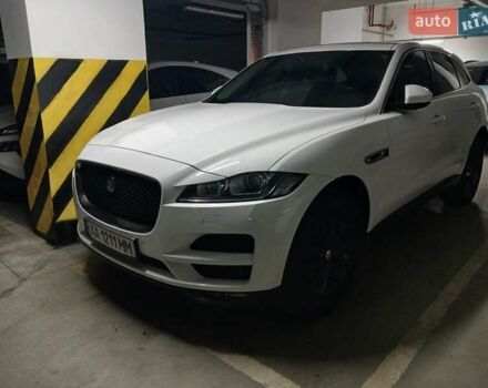 Белый Ягуар Ф-Пейс, объемом двигателя 2 л и пробегом 102 тыс. км за 24500 $, фото 41 на Automoto.ua