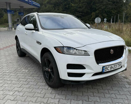 Белый Ягуар Ф-Пейс, объемом двигателя 3 л и пробегом 151 тыс. км за 22900 $, фото 2 на Automoto.ua
