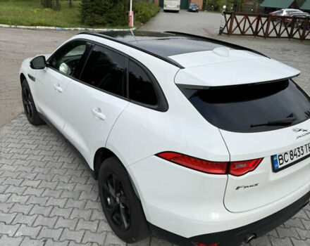 Белый Ягуар Ф-Пейс, объемом двигателя 3 л и пробегом 151 тыс. км за 22900 $, фото 6 на Automoto.ua