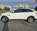 Білий Ягуар Ф-Пейс, об'ємом двигуна 2 л та пробігом 122 тис. км за 24400 $, фото 2 на Automoto.ua