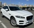 Белый Ягуар Ф-Пейс, объемом двигателя 2 л и пробегом 158 тыс. км за 23000 $, фото 1 на Automoto.ua