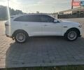 Білий Ягуар Ф-Пейс, об'ємом двигуна 2 л та пробігом 122 тис. км за 24400 $, фото 8 на Automoto.ua