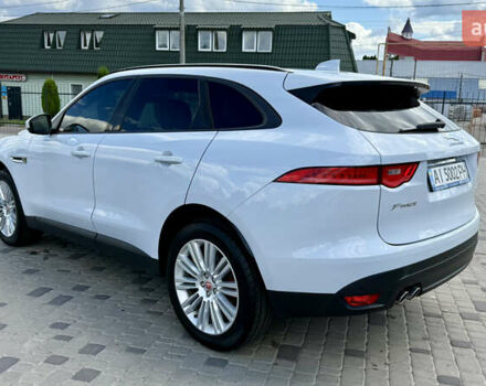 Белый Ягуар Ф-Пейс, объемом двигателя 2 л и пробегом 128 тыс. км за 23700 $, фото 7 на Automoto.ua