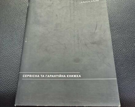 Белый Ягуар Ф-Пейс, объемом двигателя 2 л и пробегом 96 тыс. км за 38000 $, фото 16 на Automoto.ua