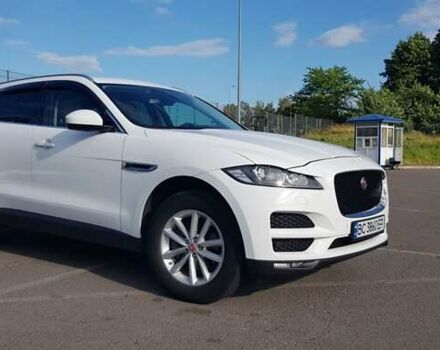 Білий Ягуар Ф-Пейс, об'ємом двигуна 2 л та пробігом 162 тис. км за 27000 $, фото 15 на Automoto.ua