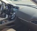 Білий Ягуар Ф-Пейс, об'ємом двигуна 2 л та пробігом 162 тис. км за 27000 $, фото 7 на Automoto.ua