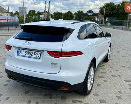 Белый Ягуар Ф-Пейс, объемом двигателя 2 л и пробегом 128 тыс. км за 23700 $, фото 9 на Automoto.ua