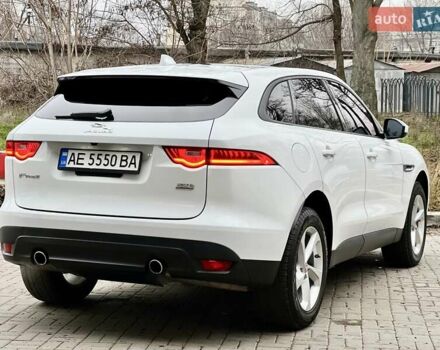 Белый Ягуар Ф-Пейс, объемом двигателя 3 л и пробегом 140 тыс. км за 21500 $, фото 18 на Automoto.ua
