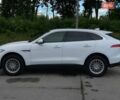 Ягуар Ф-Пейс 2018 у Києві на Automoto.ua Білий Ягуар Ф-Пейс, об'ємом двигуна 2 л та пробігом 121 тис. км за 23990 $, фото 5 на Automoto.ua