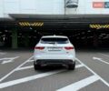 Белый Ягуар Ф-Пейс, объемом двигателя 3 л и пробегом 19 тыс. км за 23990 $, фото 5 на Automoto.ua