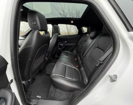 Белый Ягуар Ф-Пейс, объемом двигателя 2 л и пробегом 120 тыс. км за 25500 $, фото 11 на Automoto.ua