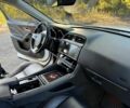 Білий Ягуар Ф-Пейс, об'ємом двигуна 2 л та пробігом 45 тис. км за 12700 $, фото 10 на Automoto.ua