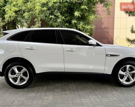 Ягуар Ф-Пейс 2018 у Дніпро (Дніпропетровську) на Automoto.ua Білий Ягуар Ф-Пейс, об'ємом двигуна 2 л та пробігом 140 тис. км за 21500 $, фото 12 на Automoto.ua