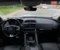 Білий Ягуар Ф-Пейс, об'ємом двигуна 2 л та пробігом 121 тис. км за 23490 $, фото 24 на Automoto.ua