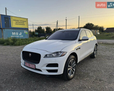 Білий Ягуар Ф-Пейс, об'ємом двигуна 2 л та пробігом 109 тис. км за 24999 $, фото 13 на Automoto.ua