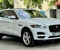 Білий Ягуар Ф-Пейс, об'ємом двигуна 2 л та пробігом 140 тис. км за 21900 $, фото 1 на Automoto.ua