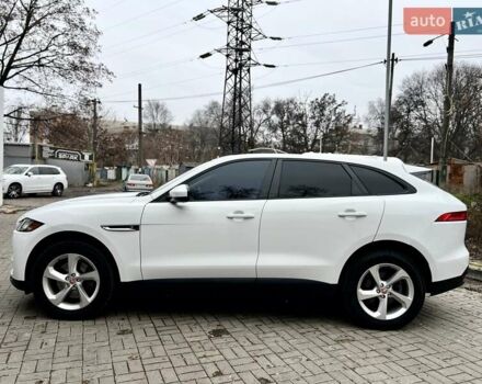 Белый Ягуар Ф-Пейс, объемом двигателя 3 л и пробегом 140 тыс. км за 21500 $, фото 10 на Automoto.ua