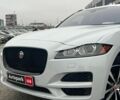 Белый Ягуар Ф-Пейс, объемом двигателя 2 л и пробегом 129 тыс. км за 25590 $, фото 3 на Automoto.ua